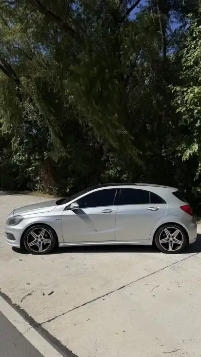 Mercedes-Benz Clase A 2.0 A 250 At Sport B.efficiency 2015 - foto 3