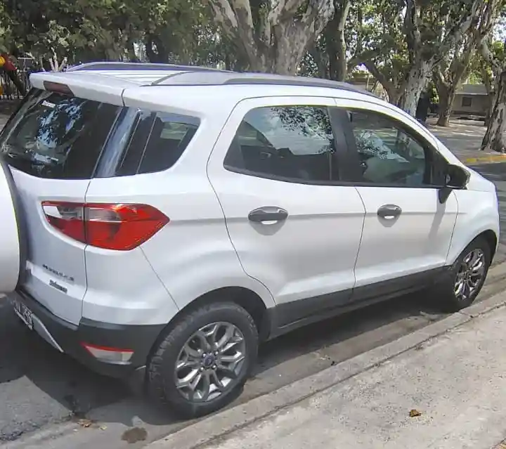 Ford Ecosport 1.6 Freestyle 110Cv 4X2 2016 - foto 3