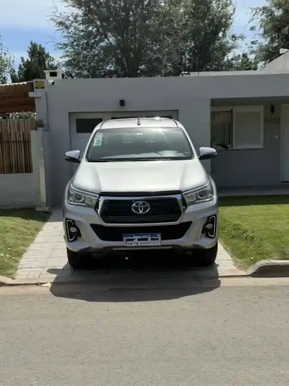 Toyota Hilux Pick-Up 2.8 Cd Srx 177Cv 4X2 At 2019 - foto 2