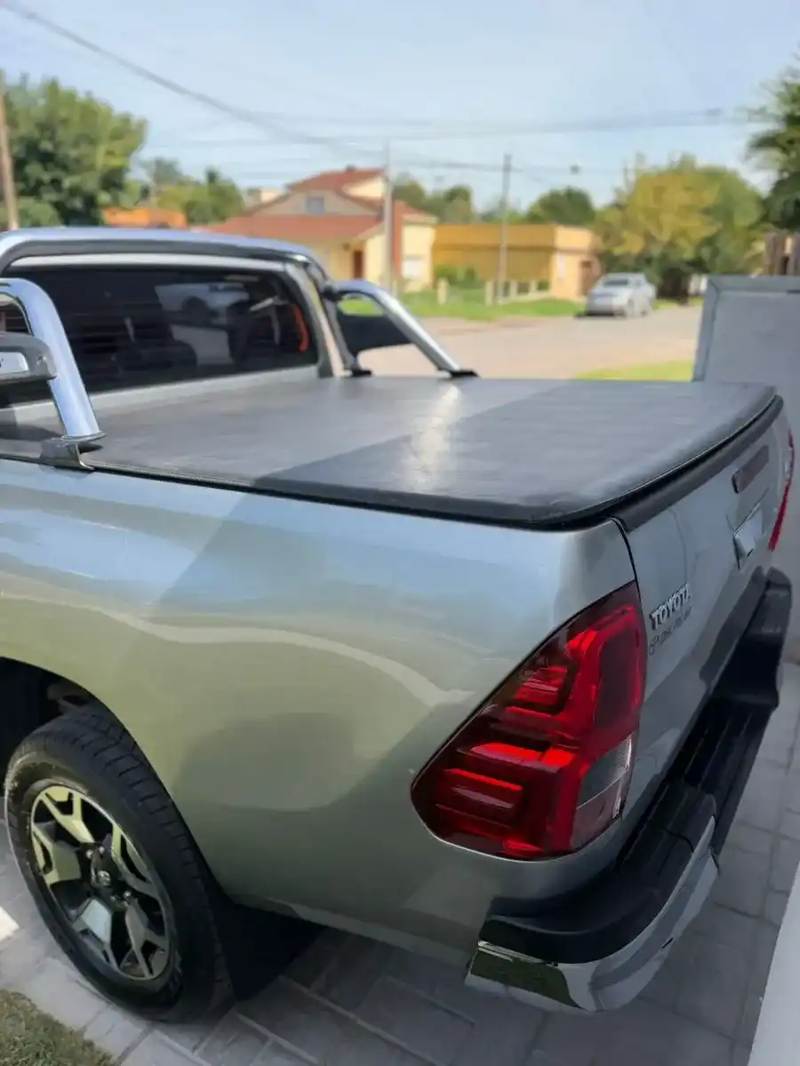 Toyota Hilux Pick-Up 2.8 Cd Srx 177Cv 4X2 At 2019 - foto 4