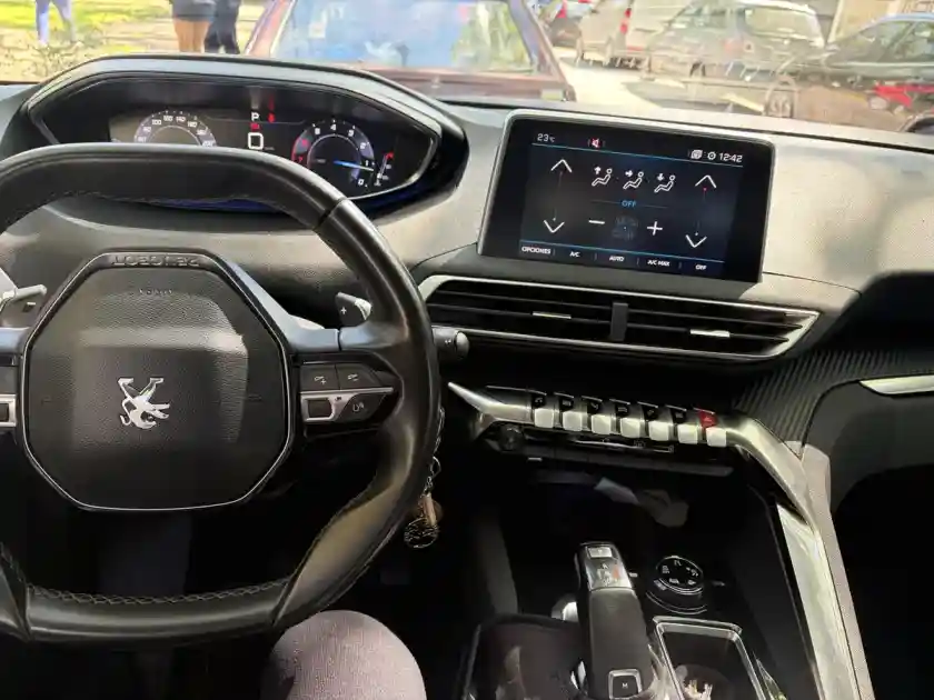 Peugeot 3008 1.6 Allure Thp Tiptronic 2019 - foto 2