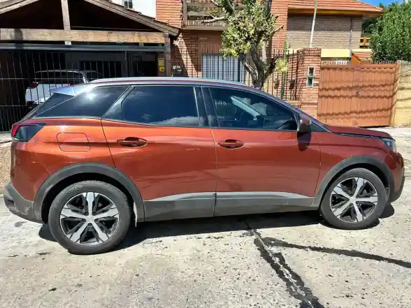 Peugeot 3008 1.6 Allure Thp Tiptronic 2019 - foto 4