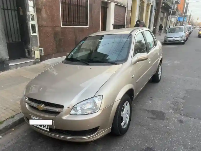 Chevrolet Classic 1.4 Ls A+D 2013 - foto 1