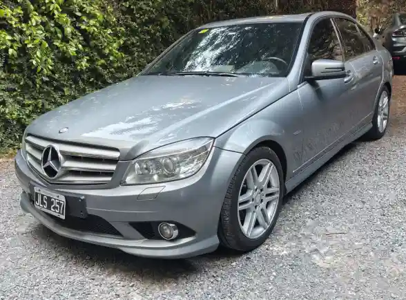 Mercedes-Benz Clase C 1.8 C250 Avantgarde Sport At B.eff 2010 - foto 4