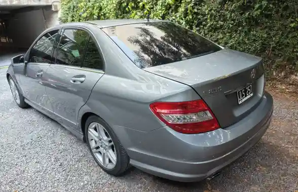 Mercedes-Benz Clase C 1.8 C250 Avantgarde Sport At B.eff 2010 - foto 5