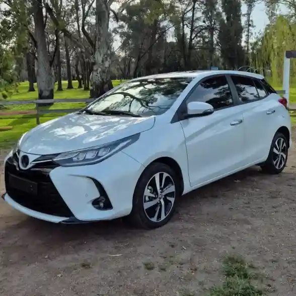 Toyota Yaris 1.5 107Cv S Cvt 2025 - foto 1