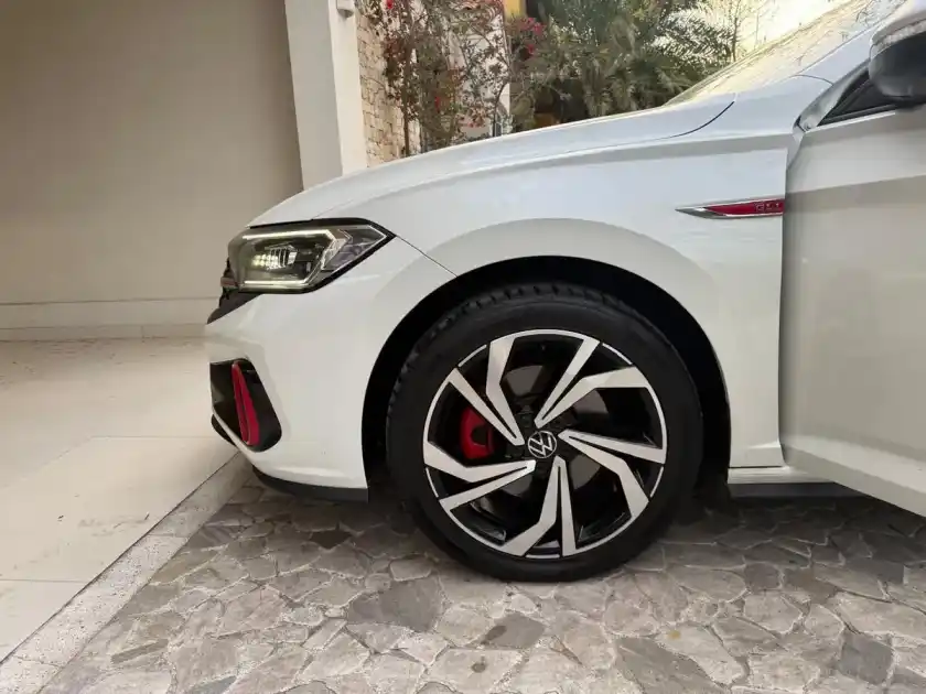 Volkswagen Vento 2.0 Tsi 350 Gli Dsg 2023 - foto 2