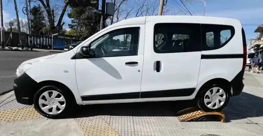 Renault Kangoo 1.6 Sce Zen 2022 - foto 4