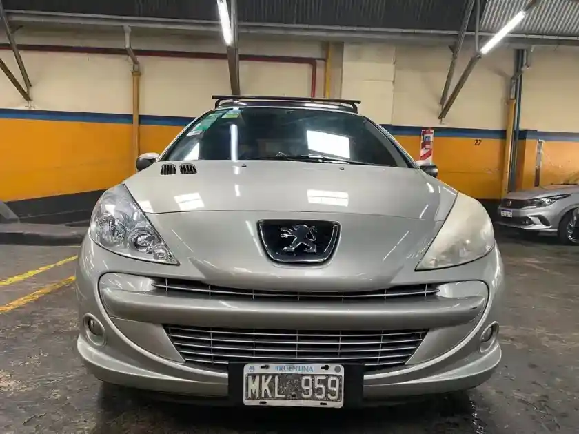 Peugeot 207 1.4 Feline Hdi 70Cv 2013 - foto 3