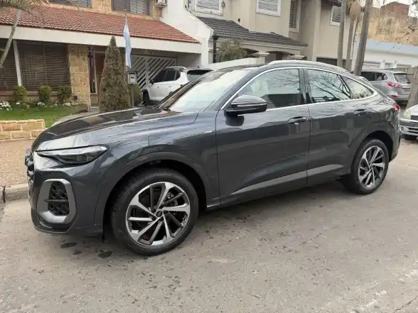 Audi Q5 Sportback 2.0 45 Tfsi S-Tronic Quattro S-Line 272Cv 2026 - foto 1