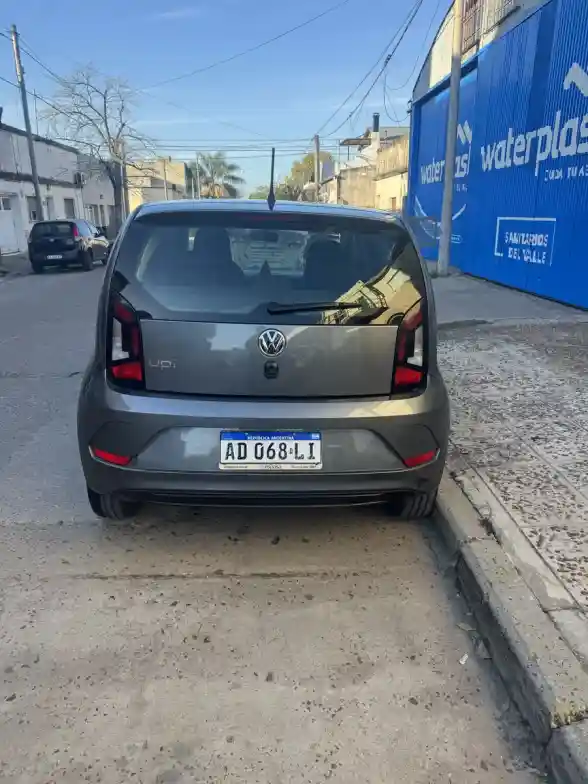 Volkswagen Up! 1.0 Move Up! 75Cv 2018 - foto 4