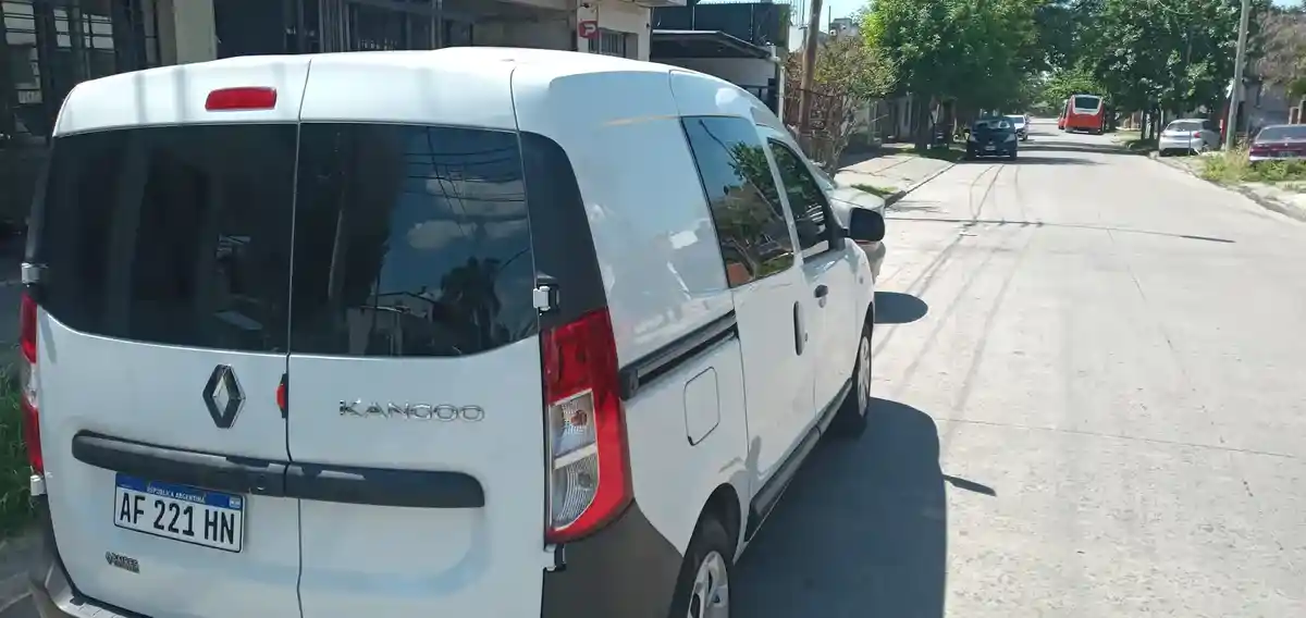 Renault Kangoo Ii Express Confort 5A 1.5 Dci 2022 - foto 3