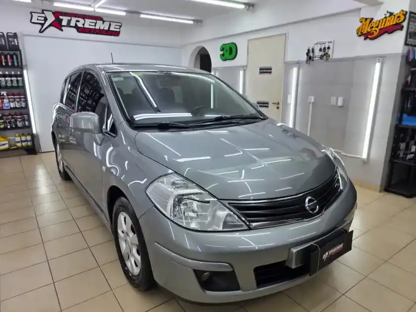 Nissan Tiida 1.8 Tekna 2011 - foto 3