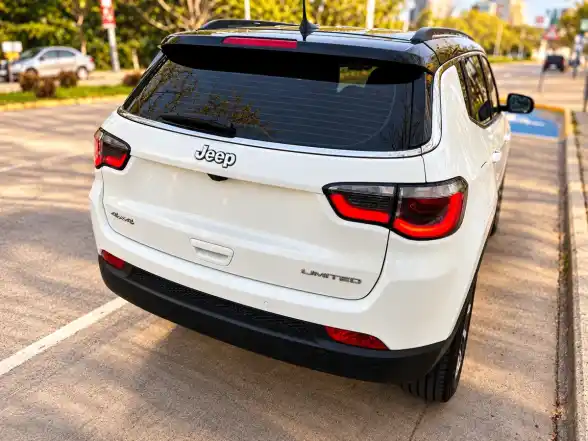 Jeep Compass 2.4 Limited At9 Awd 2018 - foto 4