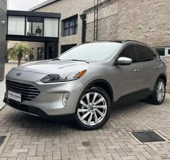 Ford Kuga 2.0 Titanium 2022 - foto 1