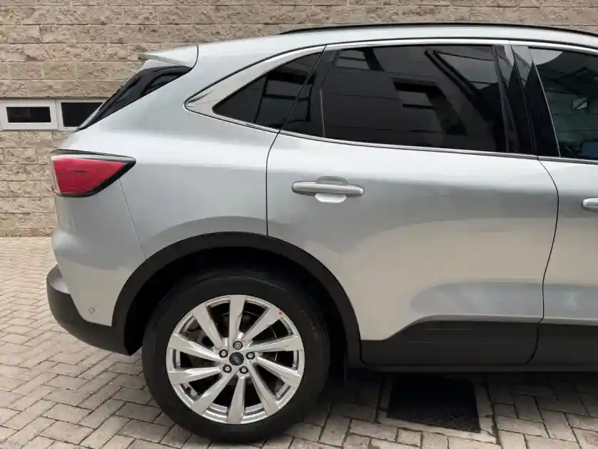 Ford Kuga 2.0 Titanium 2022 - foto 4