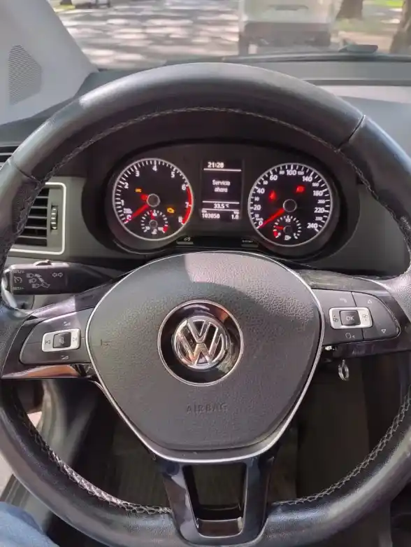 Volkswagen Suran 1.6 Highline Msi 110Cv 2017 - foto 3