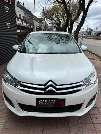 Citroën C4 Lounge 2.0 Feel Pack 143Cv 2017 - foto 2