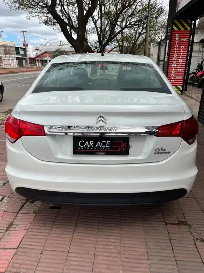 Citroën C4 Lounge 2.0 Feel Pack 143Cv 2017 - foto 5