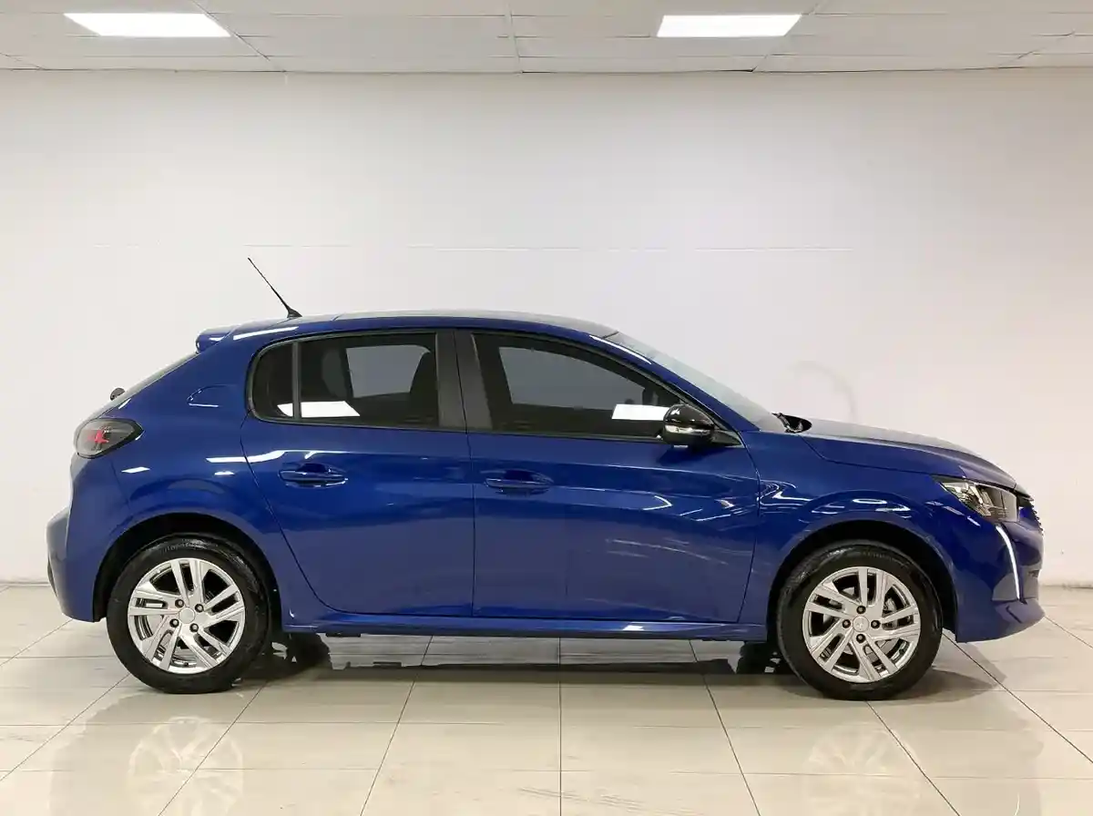 Peugeot 208 1.6 Active Pack 2024 - foto 5