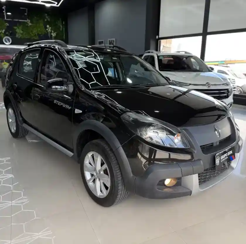 Renault Sandero Stepway 1.6 Privilege Nav 105Cv 2014 - foto 1
