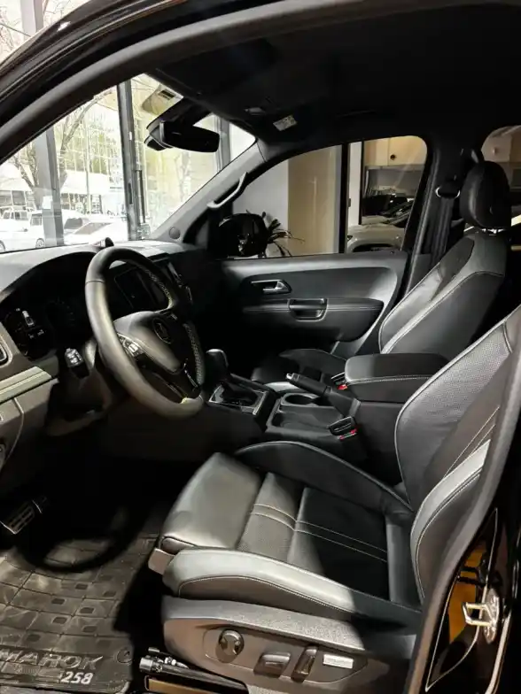 Volkswagen Amarok 3.0 V6 Cd Black Style 258Cv 4X4 2025 - foto 4