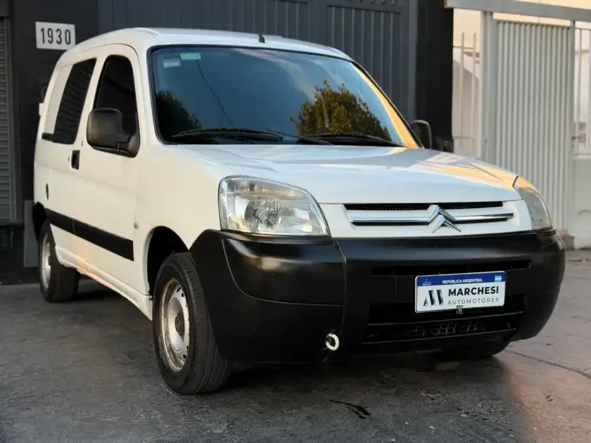 Citroën Berlingo Furgon 1.6 Hdi 92 Bussines 2017 - foto 3