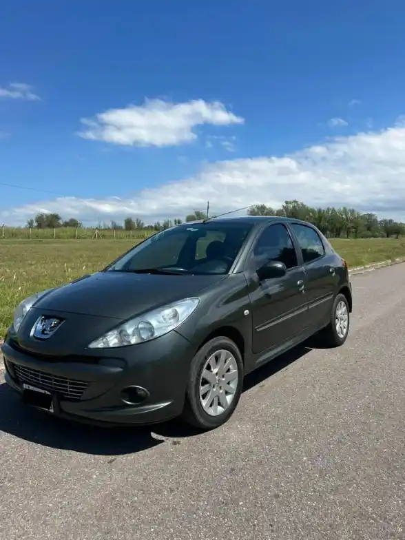 Peugeot 207 1.6 Xs 2011 - foto 1