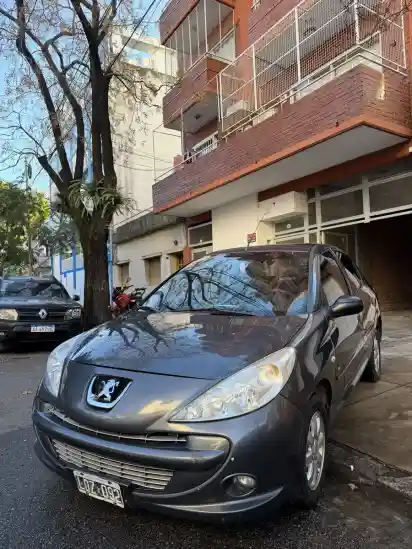 Peugeot 207 1.4 Allure Hdi 70Cv 2012 - foto 1