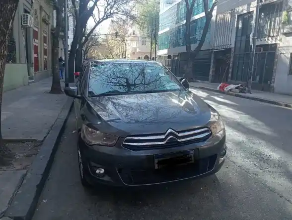 Citroën C-Elysée 1.6 Feel Vti 115 2017 - foto 2