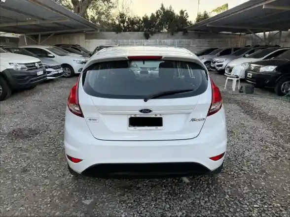 Ford Fiesta Kinetic 1.6 S Plus 120Cv 2015 - foto 4