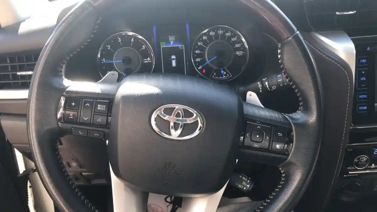Toyota Sw4 2.8 Srx 177Cv 4X4 7As At 2019 - foto 5