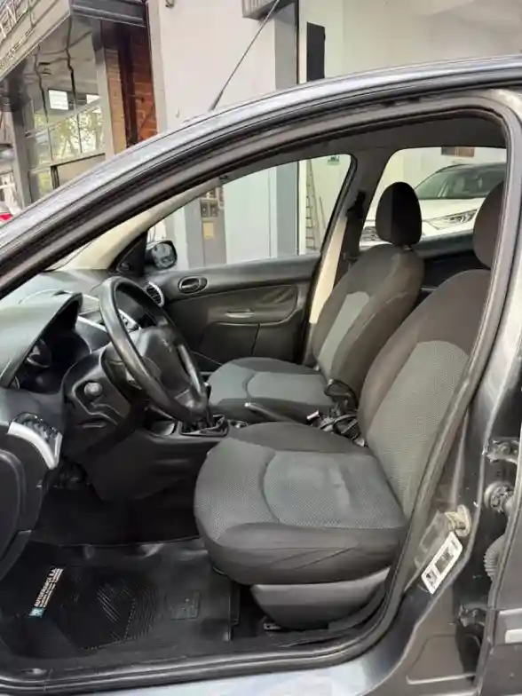 Peugeot 207 1.4 Xs 2011 - foto 4