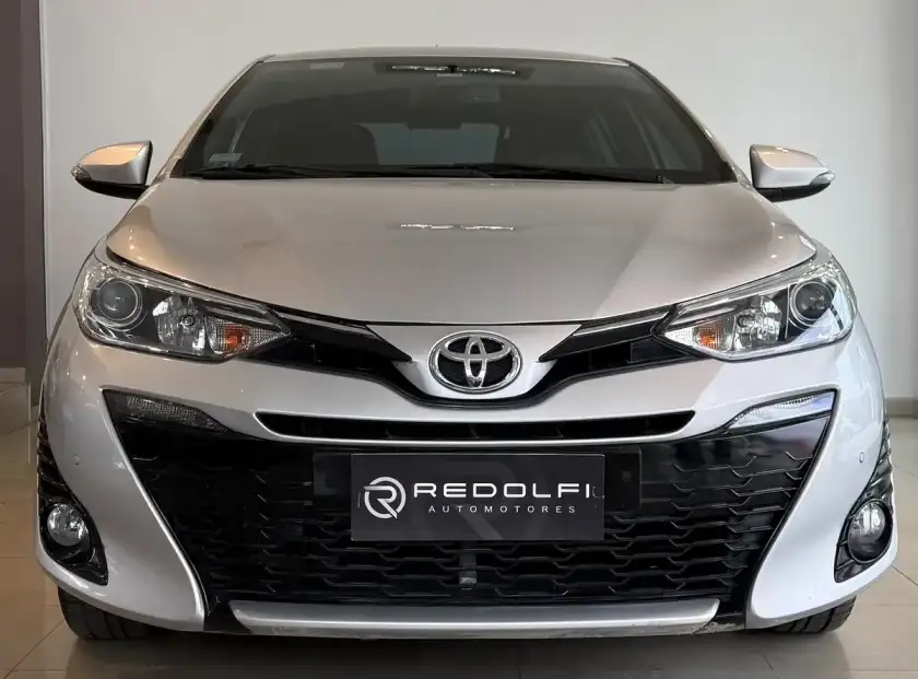 Toyota Yaris 1.5 107Cv Xls Cvt 2021 - foto 2