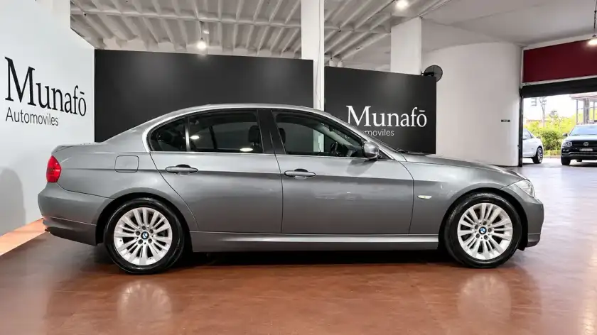 Bmw 325I N/A 2010 - foto 4