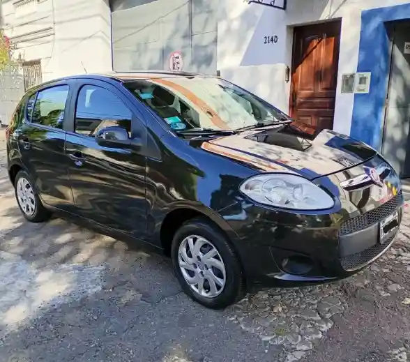 Fiat Palio 1.4 Attractive 85Cv C/Pack Seguridad 2014 - foto 2