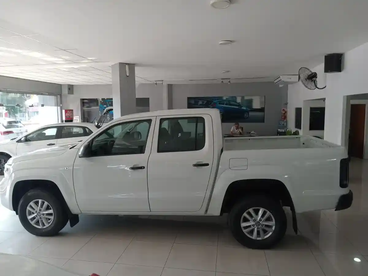 Volkswagen Amarok 2.0 Cd Tdi 140Cv Trendline 2026 - foto 4