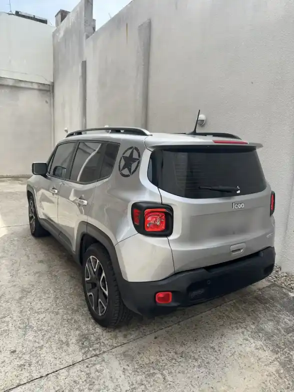 Jeep Renegade 1.8 Longitude At6 2022 - foto 2