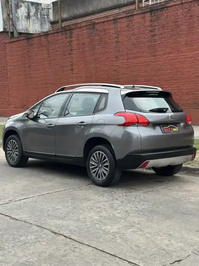 Peugeot 2008 1.6 Active 2016 - foto 4