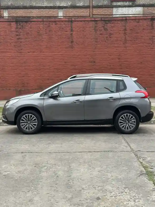 Peugeot 2008 1.6 Active 2016 - foto 5