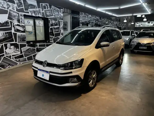 Volkswagen Suran Cross 1.6 Highline Msi 110Cv 2017 - foto 1