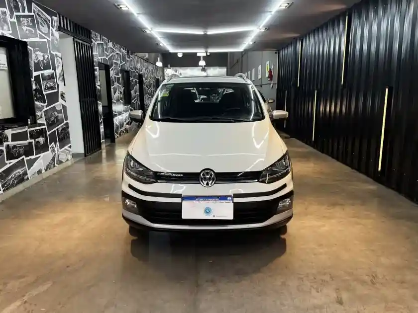 Volkswagen Suran Cross 1.6 Highline Msi 110Cv 2017 - foto 2