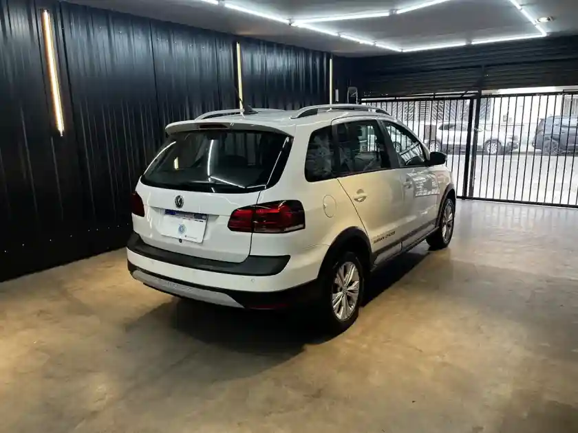 Volkswagen Suran Cross 1.6 Highline Msi 110Cv 2017 - foto 4