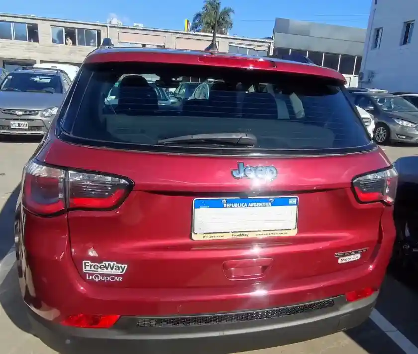 Jeep Compass 2.4 Sport 2018 - foto 3