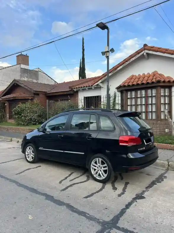 Volkswagen Suran 1.6 Highline Msi 110Cv 2017 - foto 5