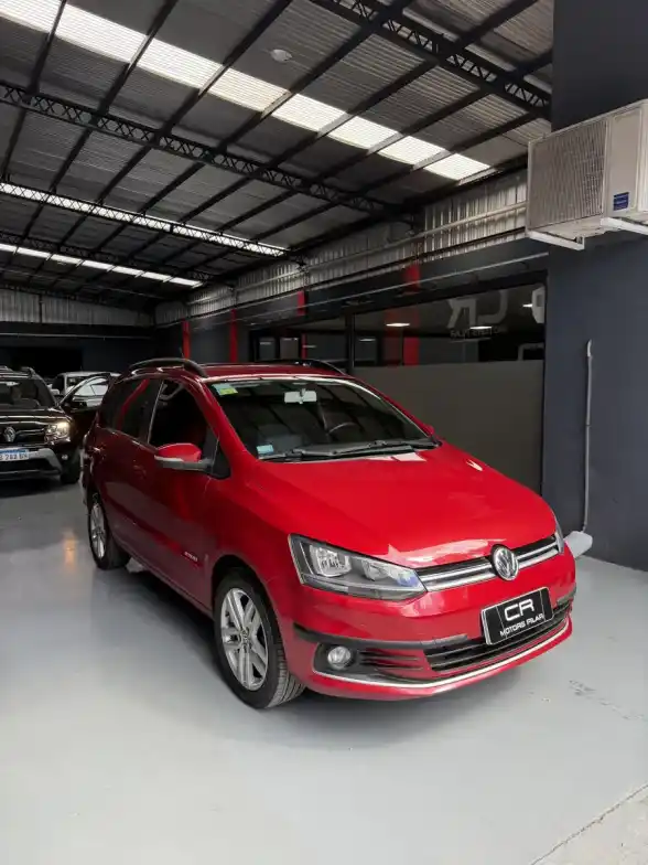 Volkswagen Suran 1.6 Highline Msi 110Cv 2019 - foto 3