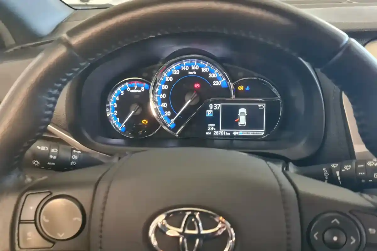 Toyota Yaris 1.5 5 Ptas Xls Cvt L/20 2021 - foto 4