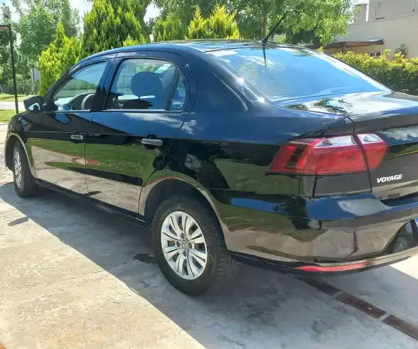 Volkswagen Voyage 1.6 Trendline 101Cv 2019 - foto 3