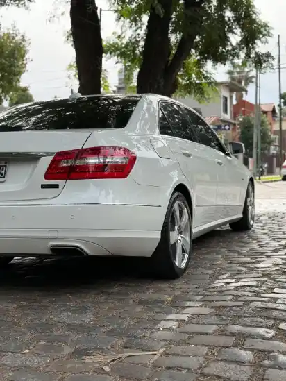 Mercedes-Benz Clase E 1.8 E250 Avantgarde B.efficiency At 2012 - foto 4