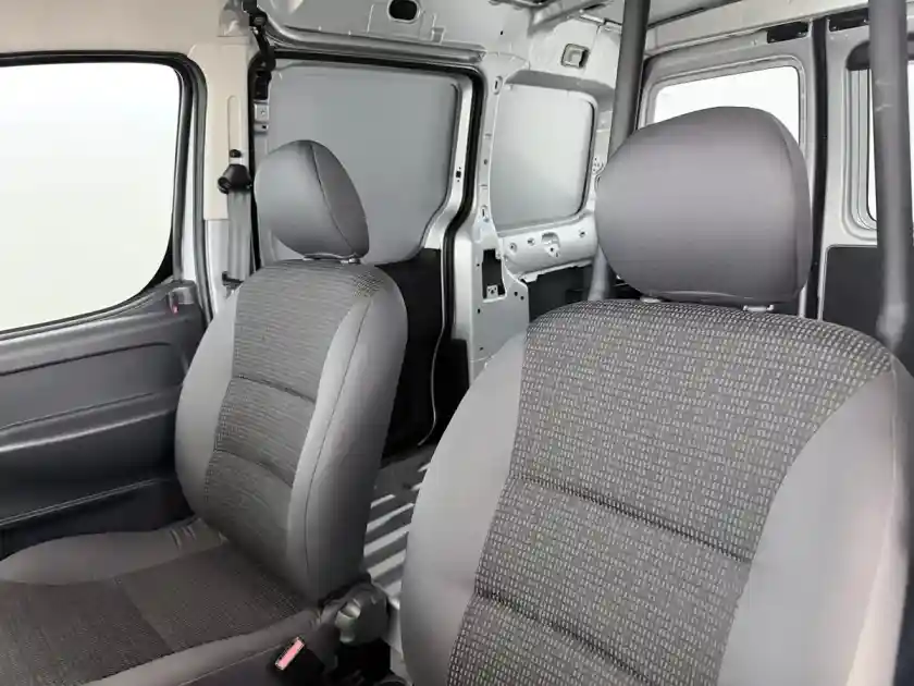 Peugeot Partner 1.6 Hdi Confort L22 2023 - foto 4